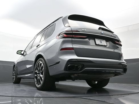 Used 2025 BMW X7 M60i w/ Executive Package AWD/4WD image 26