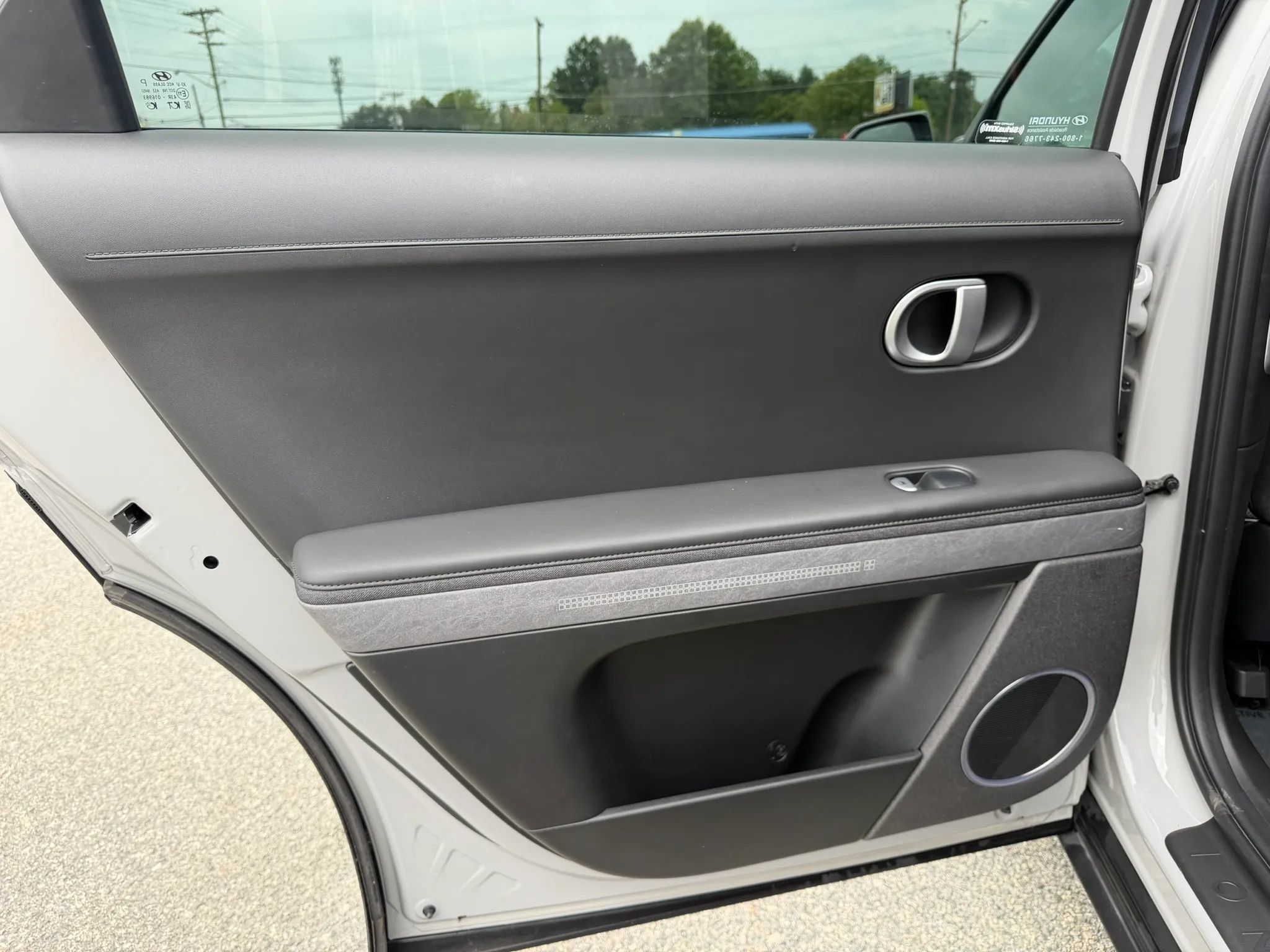 Used 2023 Hyundai Ioniq 5 SEL w/ Cargo Package AWD/4WD image 10