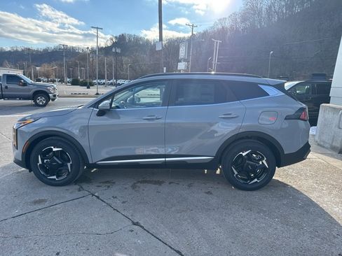 New 2026 Kia Sportage EX image 4