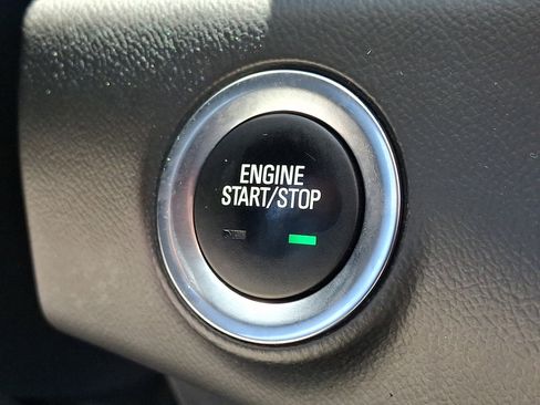 Used 2020 GMC Terrain SLE FWD image 26