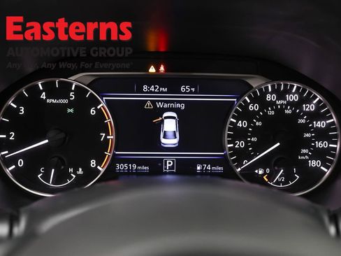 Used 2022 Nissan Altima 2.0 SR FWD image 18