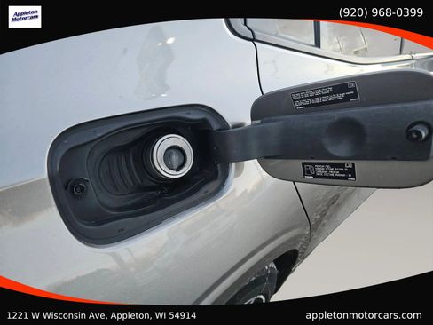 Used 2019 Volvo S60 T5 Momentum w/ Premium Package image 34