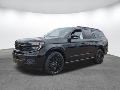 New 2026 Ford Expedition Platinum w/ Stealth Performance Package