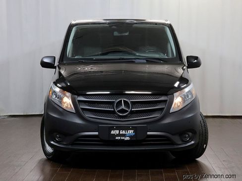 Used 2016 Mercedes-Benz Metris image 5