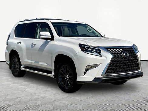 Used 2023 Lexus GX 460 Luxury w/ Sport Design Package AWD/4WD image 3
