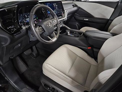 Used 2026 Lexus TX 350 AWD w/ Technology Package image 10