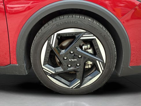 Certified 2025 Kia K4 EX FWD image 30