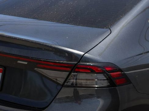 Used 2023 Honda Accord EX image 9