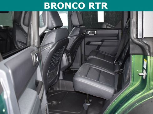 New 2025 Ford Bronco Badlands image 8