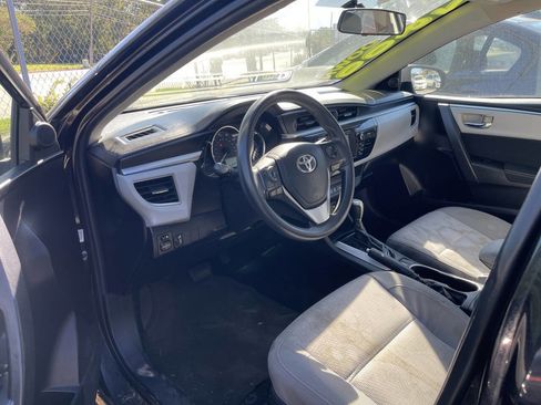 Used 2015 Toyota Corolla LE image 13