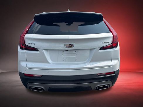 Certified 2023 Cadillac XT4 Premium Luxury FWD image 5
