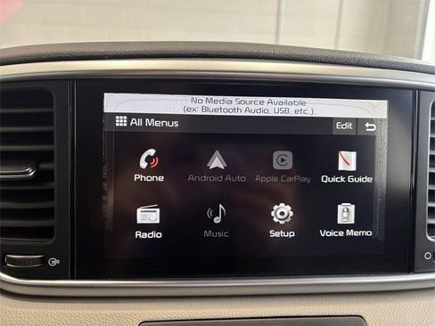 Used 2020 Kia Sportage LX image 21