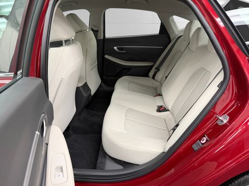 Certified 2023 Hyundai Sonata SE FWD image 13