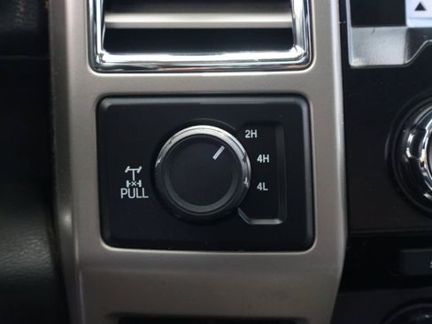 Used 2017 Ford F350 Lariat w/ Lariat Ultimate Package AWD/4WD image 24