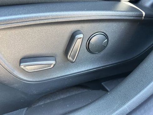 New 2025 Ford Escape SE FWD image 16
