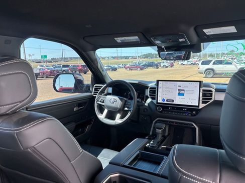 New 2026 Toyota Tundra Limited image 28
