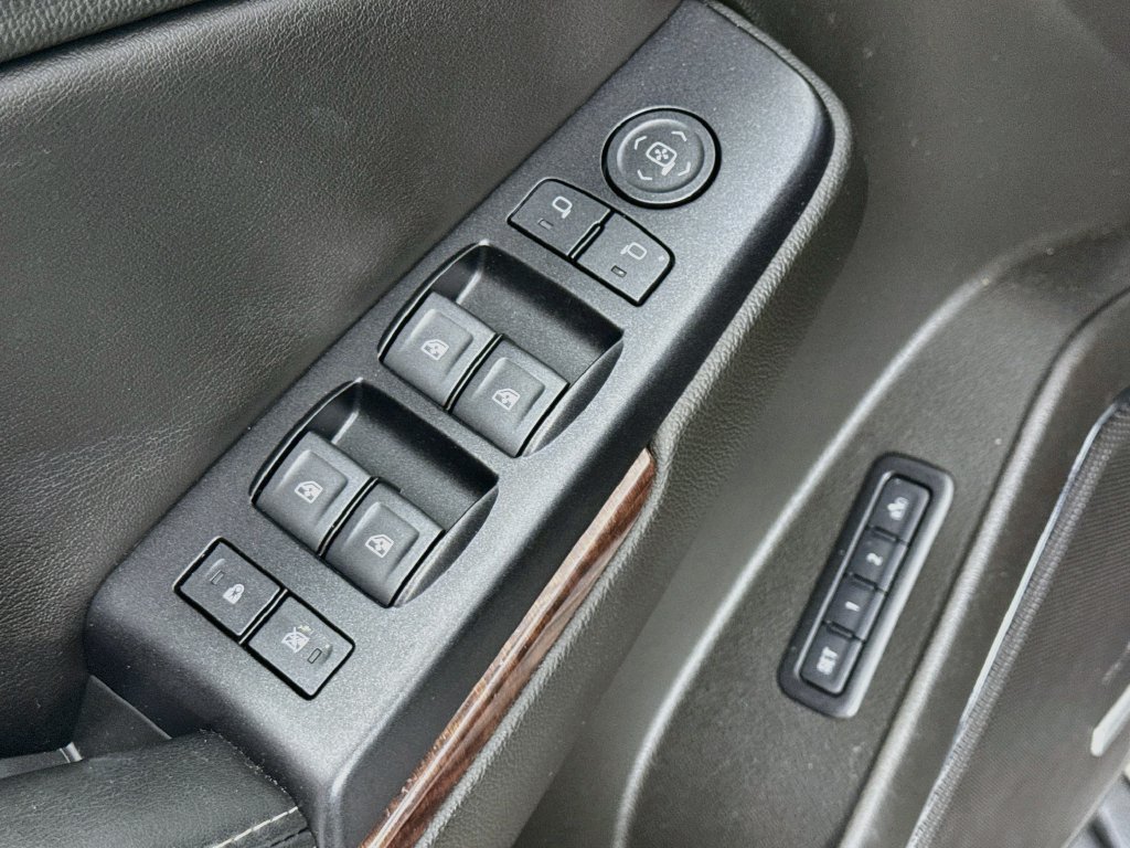Used 2018 GMC Yukon XL SLT RWD image 18