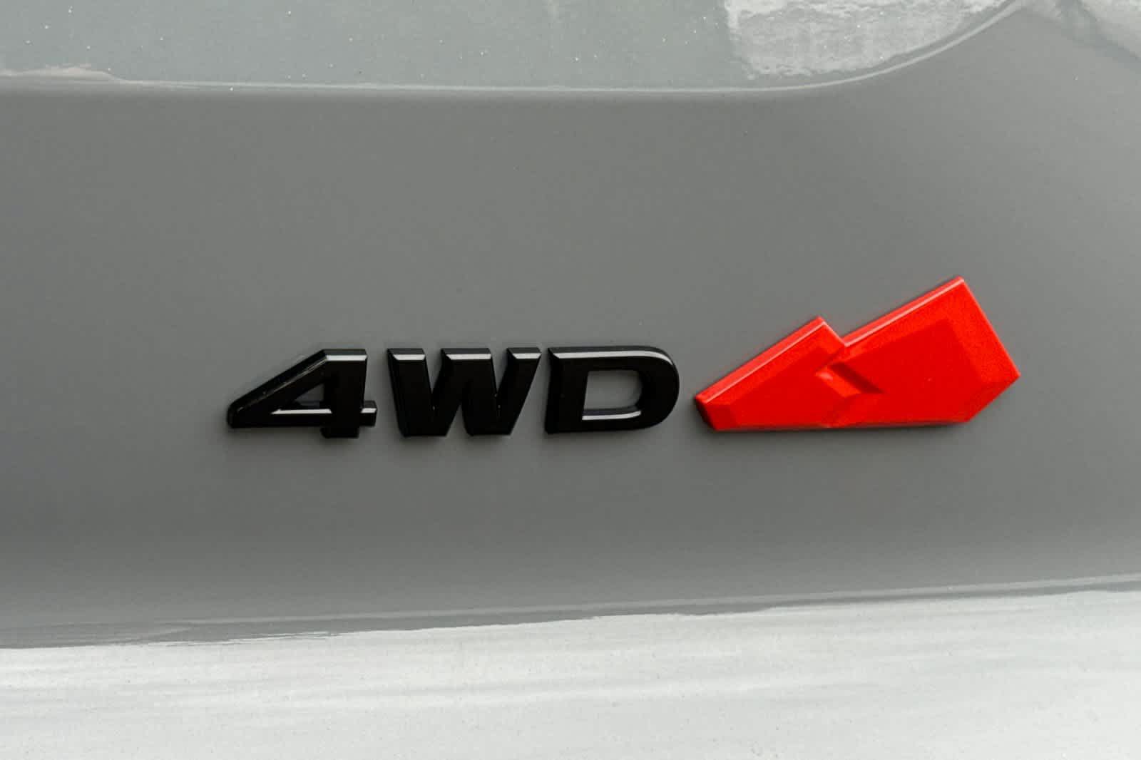 New 2026 Nissan Pathfinder Rock Creek AWD/4WD image 27