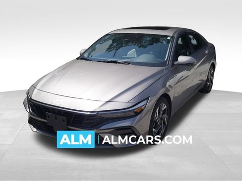 Used 2024 Hyundai Elantra Limited FWD image 1