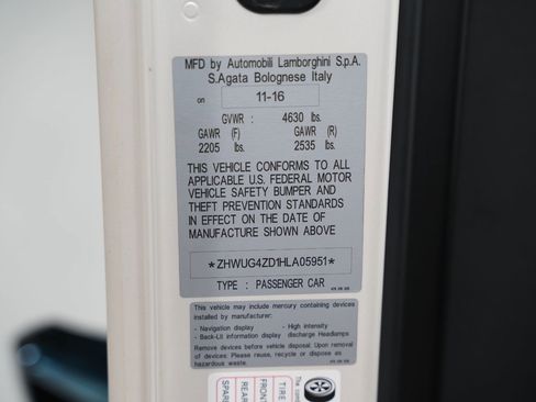 Used 2017 Lamborghini Aventador S image 55