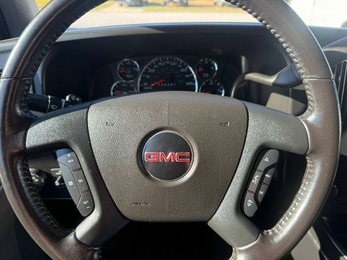 Used 2023 GMC Savana 2500 w/ Driver Convenience Package RWD image 10