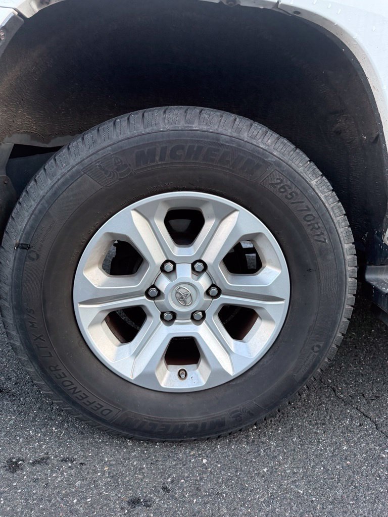 Used 2018 Toyota 4Runner SR5 Premium AWD/4WD image 22