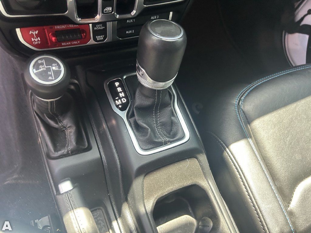 Used 2024 Jeep Wrangler Unlimited Rubicon 4xe AWD/4WD image 8