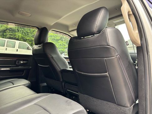 Used 2018 RAM 3500 Laramie w/ Snow Chief Group AWD/4WD image 21