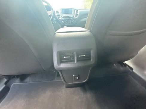 Used 2024 Chevrolet Equinox LT AWD/4WD image 18