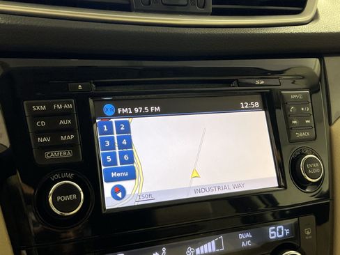 Used 2014 Nissan Rogue SV w/ SV Premium Package FWD image 20