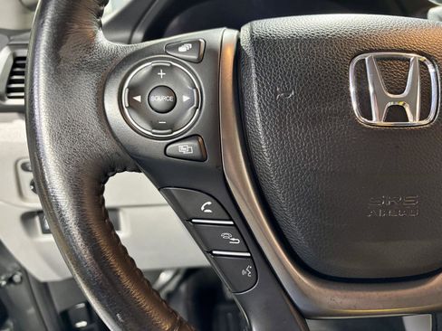 Used 2018 Honda Ridgeline RTL-T image 30
