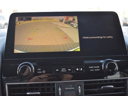 Used 2024 Nissan Armada SV image 38