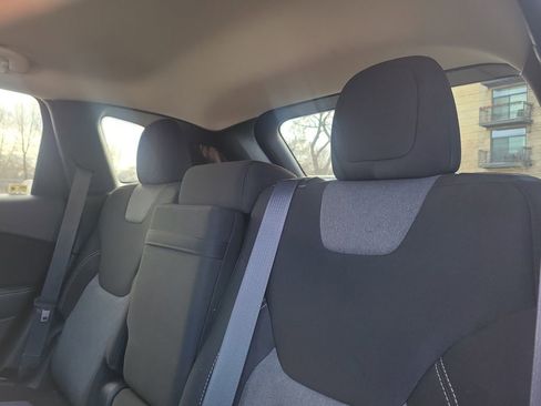 Used 2014 Jeep Cherokee Latitude FWD image 9