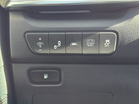 Used 2020 Kia Niro LXS image 35