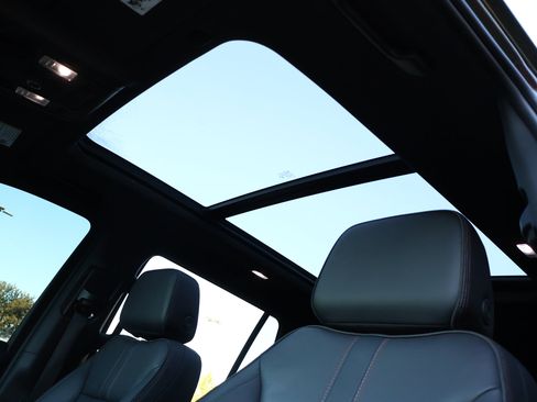 Used 2023 Chevrolet Tahoe RST w/ Luxury Package image 23