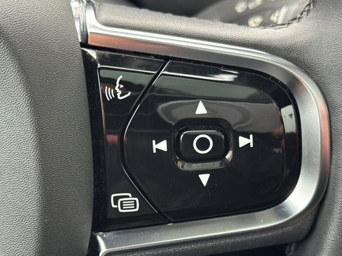 Used 2024 Volvo XC90 T8 Plus image 29