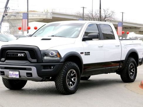 Used 2017 RAM 1500 Rebel w/ Luxury Group image 7