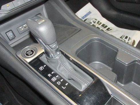 Used 2024 Nissan Sentra SV image 24