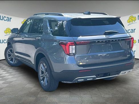 New 2026 Ford Explorer Active w/ Active Comfort Package AWD/4WD image 4