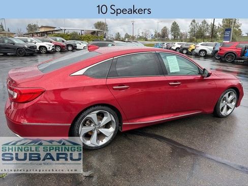 Used 2018 Honda Accord Touring image 4