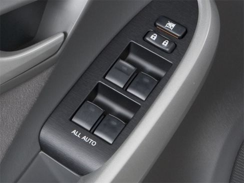 Used 2010 Toyota Prius Five FWD image 17