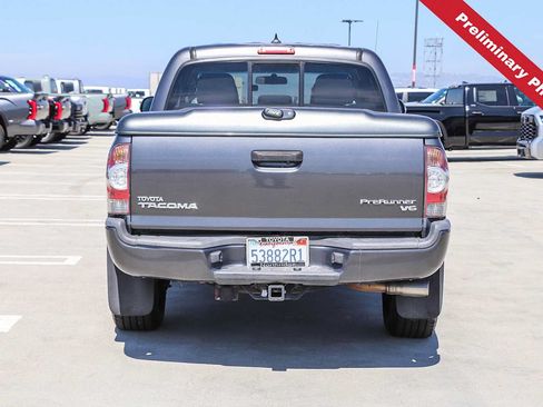 Used 2015 Toyota Tacoma PreRunner w/ TRD Sport Package RWD image 7