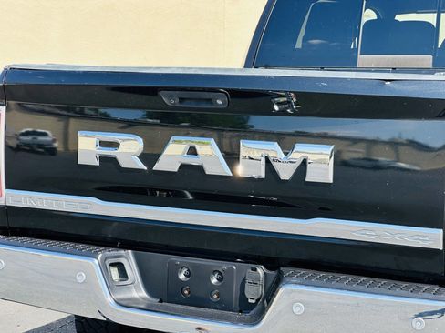 Used 2016 RAM 2500 Limited AWD/4WD image 15