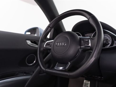 Used 2011 Audi R8 V8 AWD/4WD image 63