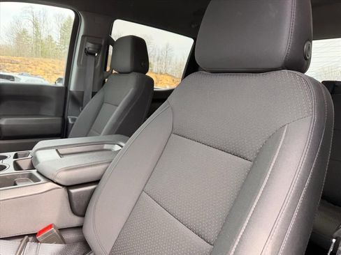 Used 2024 GMC Sierra 1500 Pro w/ Graphite Edition image 8