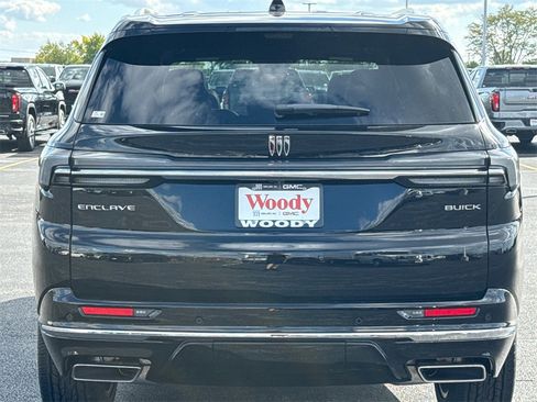New 2026 Buick Enclave Avenir w/ Super Cruise Package image 7