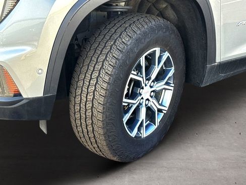 Used 2024 GMC Acadia AT4 w/ Super Cruise Package image 25