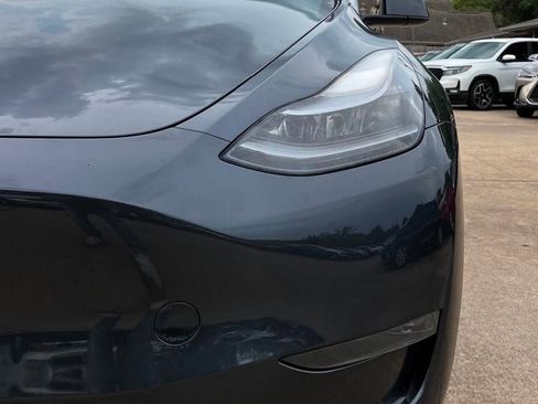 Used 2024 Tesla Model Y Long Range AWD/4WD image 13