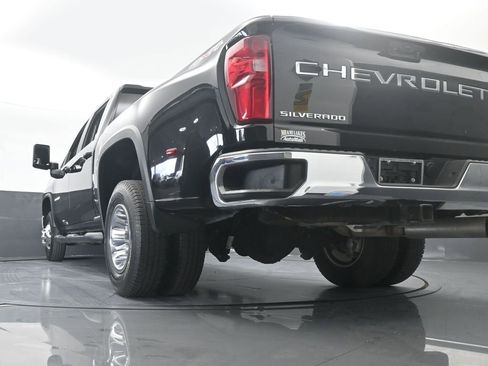 Used 2024 Chevrolet Silverado 3500 LT image 63