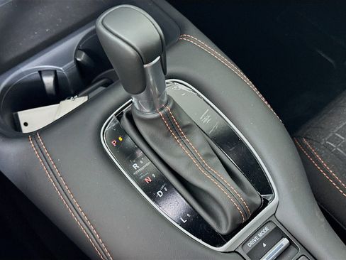 Certified 2025 Honda HR-V Sport image 13